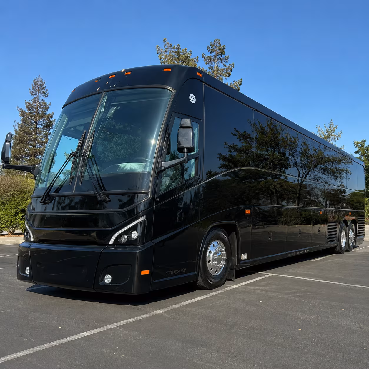 if your group is heading to birmingham tuscaloosa or nashville a charter bus makes the whole trip better