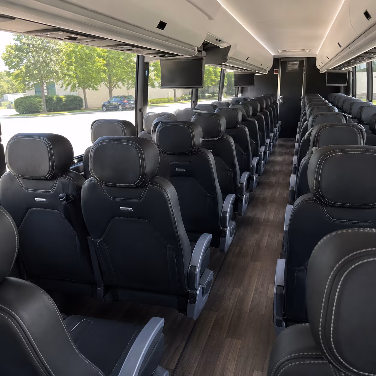 mobile charter bus