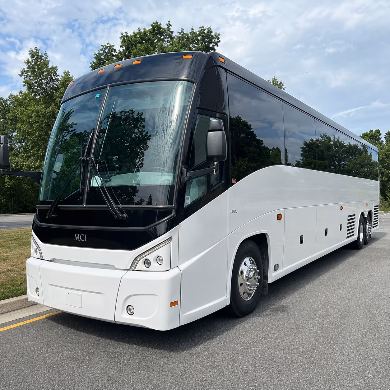 ready to compare buses for sunday shuttles and weekly services