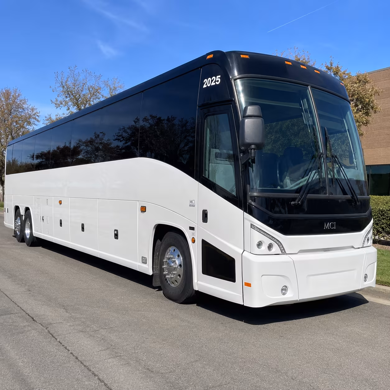 shuttle your team to the mobile convention center without the parking headache